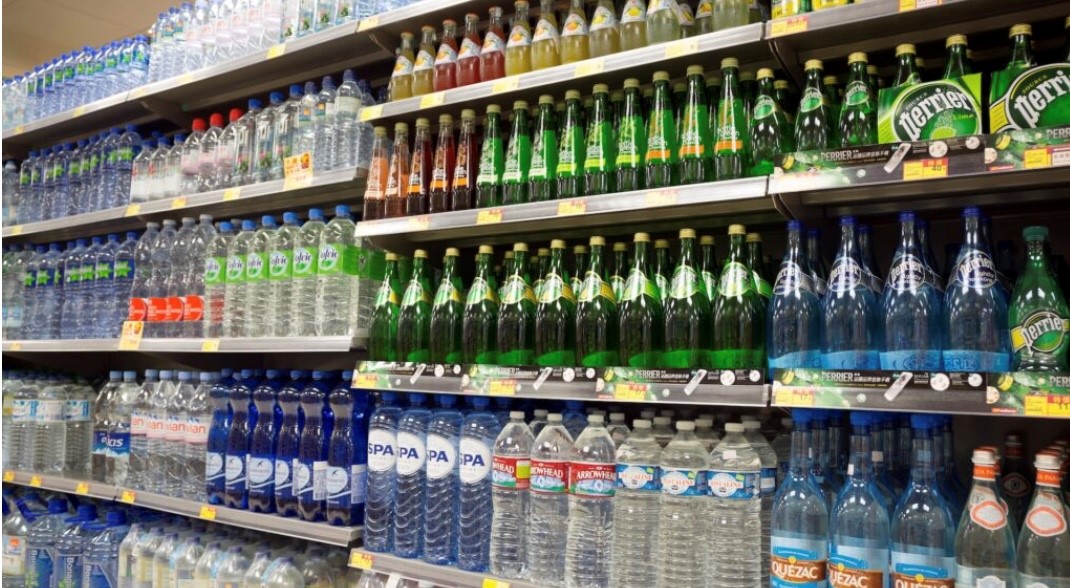 acqua minerale Francia